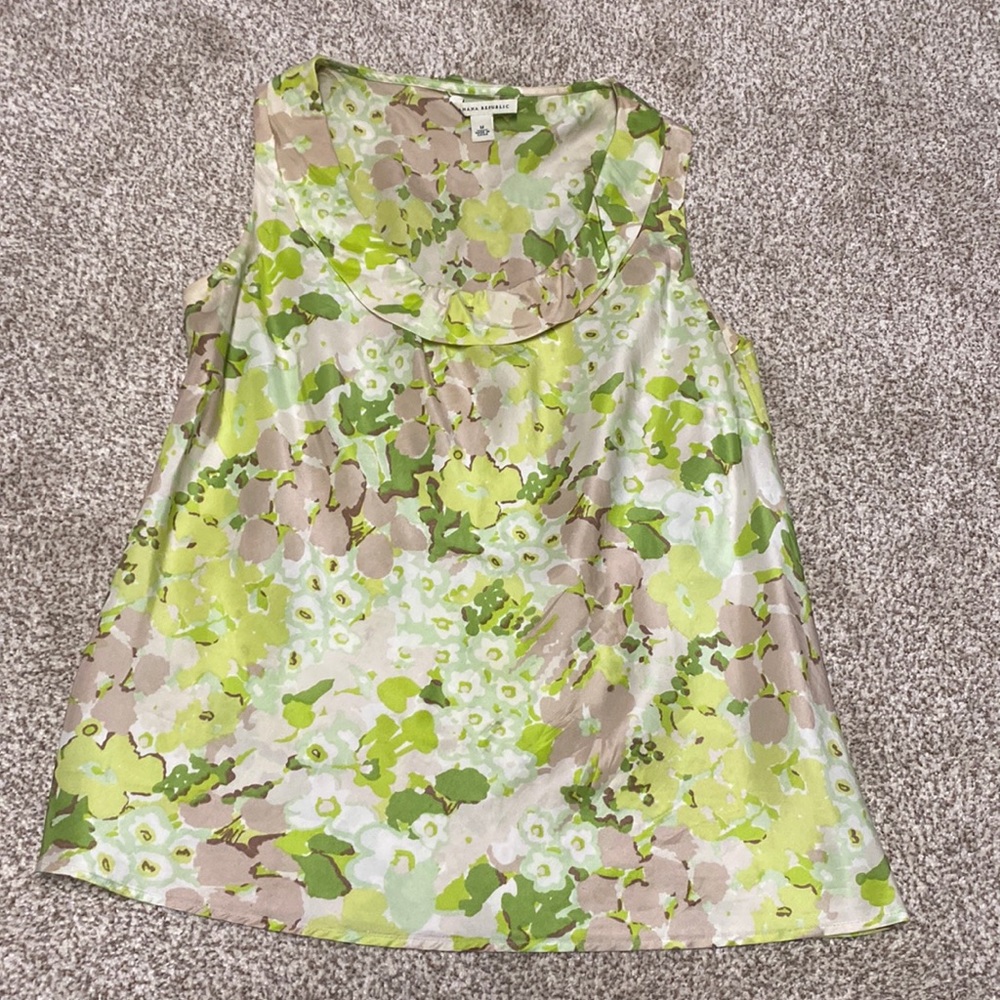 Green watercolor floral print blouse
